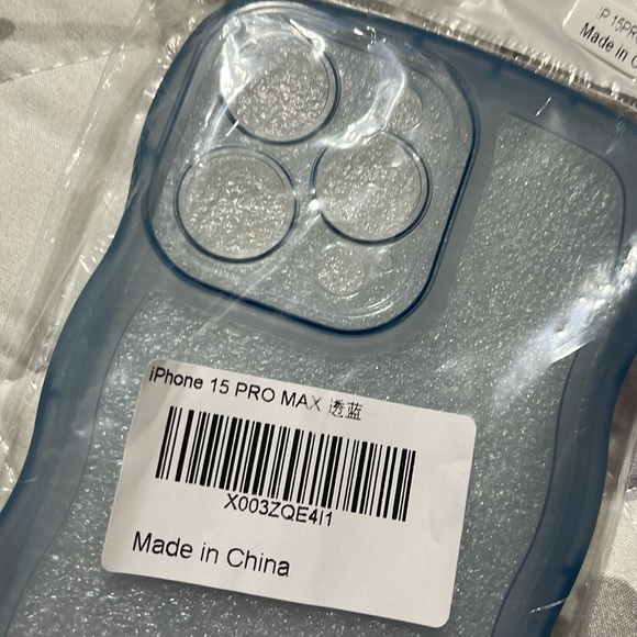 New set/2 phone cases for iPhone 15 pro max - Picture 4 of 7